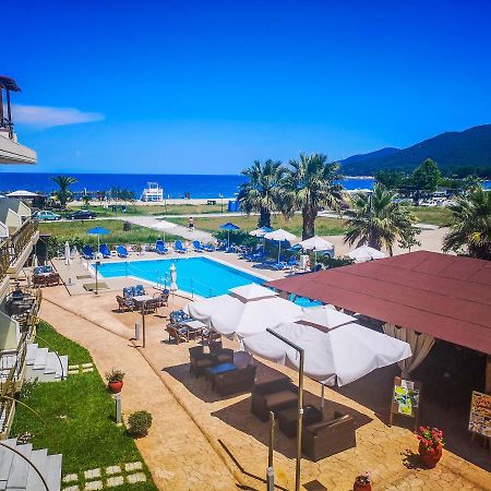 Rihios Hotel Ставрос Экстерьер фото