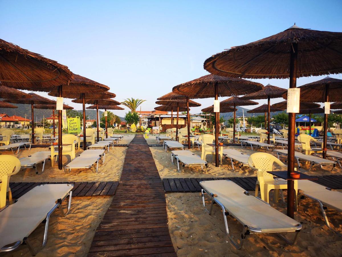 Rihios Hotel Ставрос Экстерьер фото