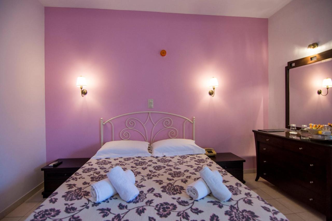 Rihios Hotel Ставрос Экстерьер фото
