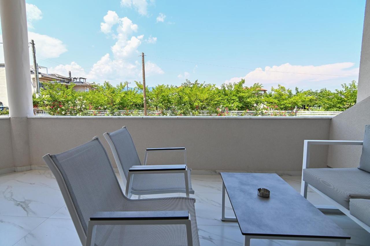 Rihios Hotel Ставрос Экстерьер фото