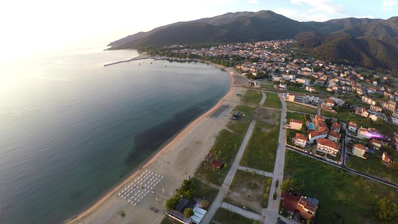 Rihios Hotel Ставрос Экстерьер фото