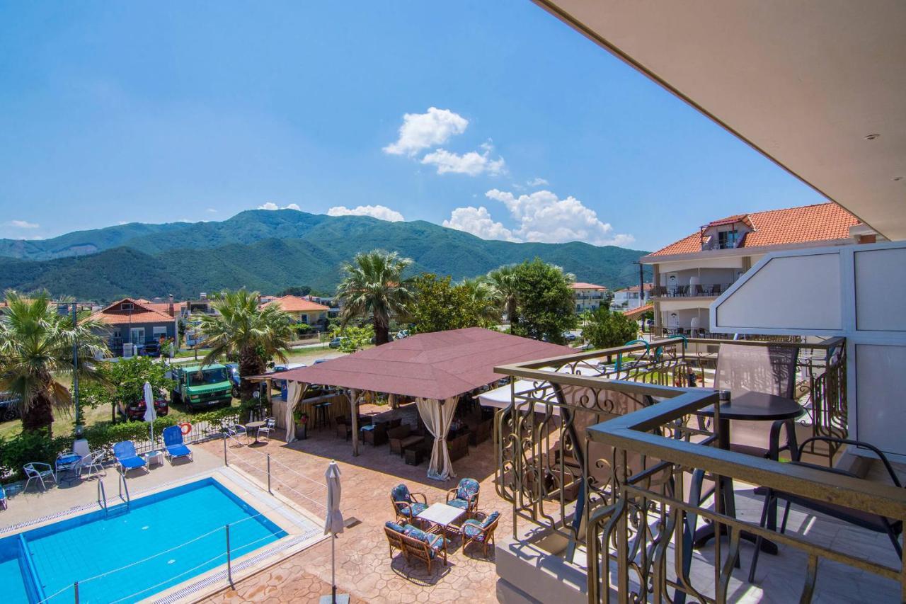 Rihios Hotel Ставрос Экстерьер фото